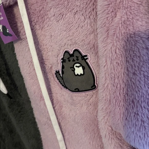 Pusheen Fuzzy Hoodie  - Gray and Purple - Picture 3 of 5